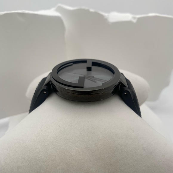 Gucci watch YA133206 Interlocking 42mm Red and Green Pattern Strap Unisex Watch - Picture 7 of 12